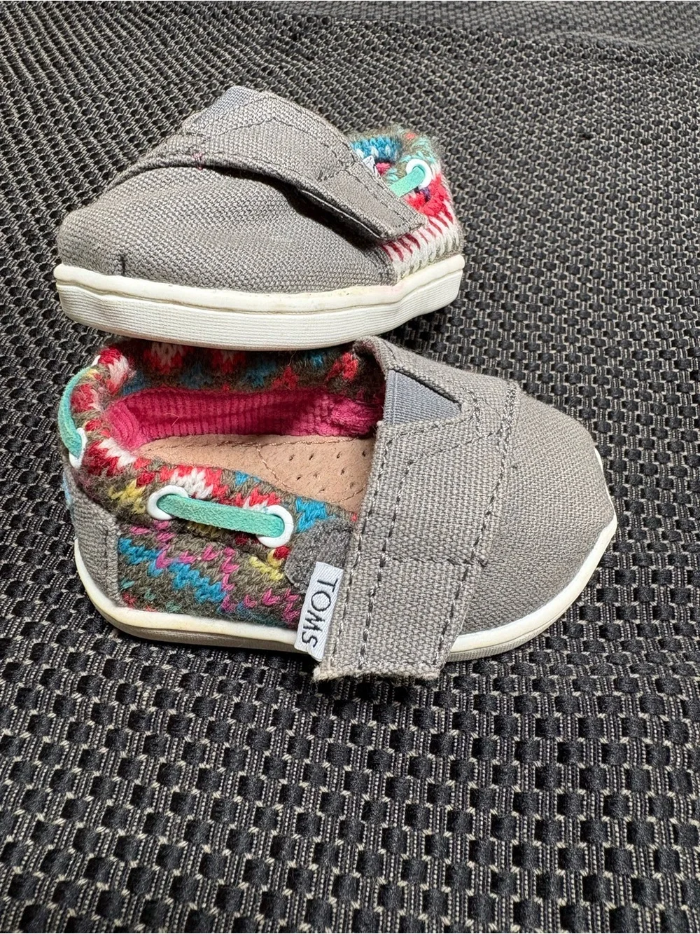 TOMS Tiny Alpargata size 3 baby girls